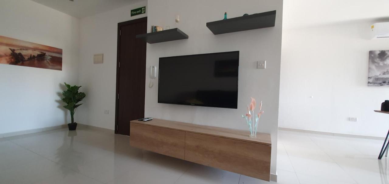 Sb3 - Stylish Penthouse - Superb Location Msida Apartman Kültér fotó
